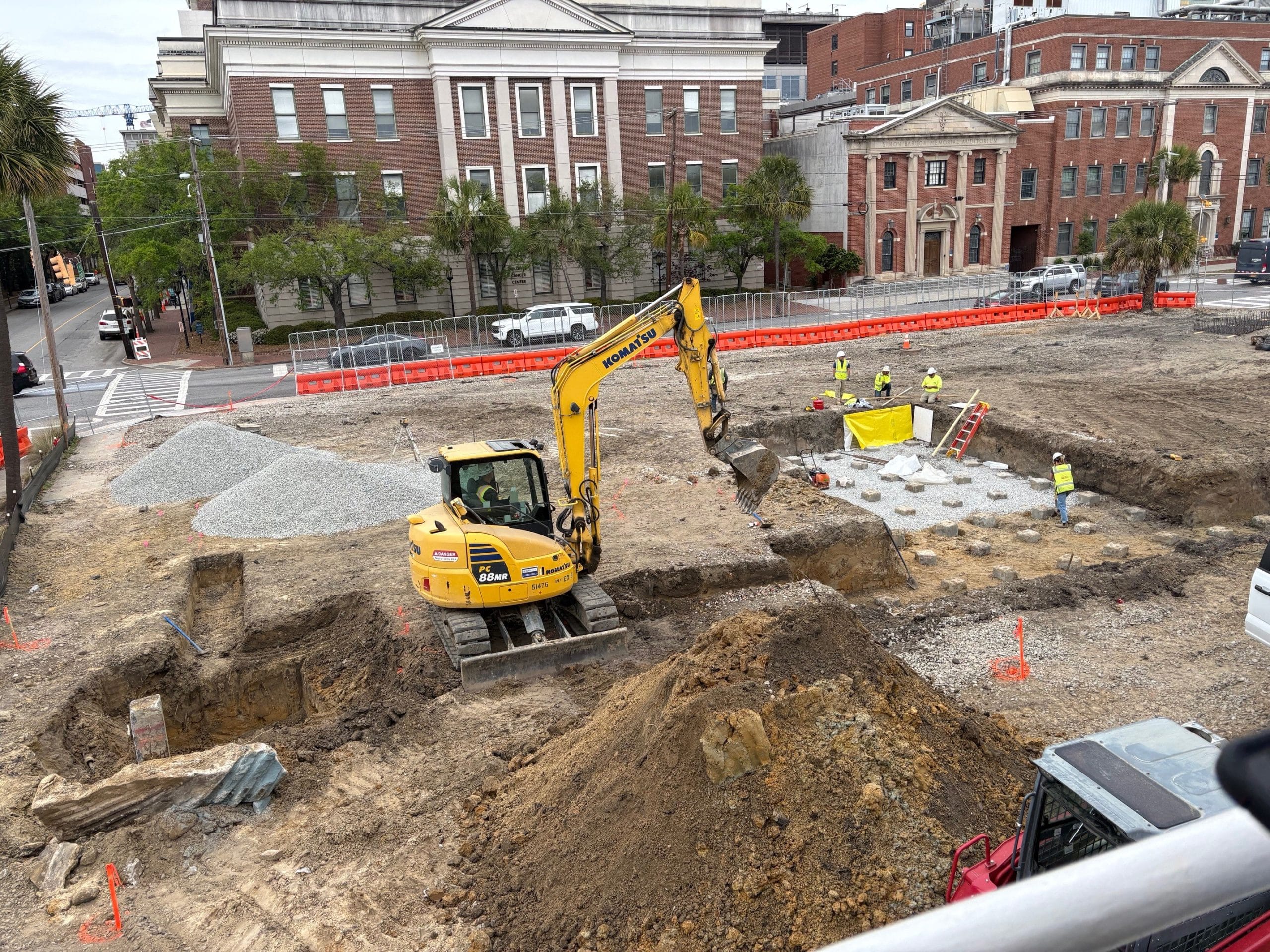 Starting construction on Expanding Hope building